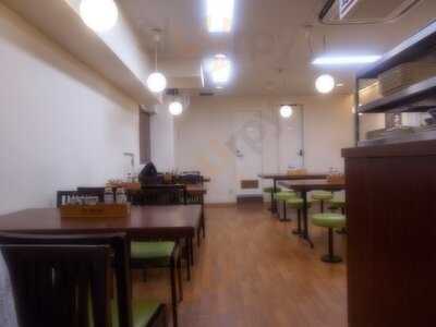 鶴丸饂飩本舗 谷町1丁目店