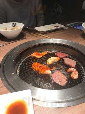 花殿ka-den梅田茶屋町 近江牛一頭買い牧場直送店