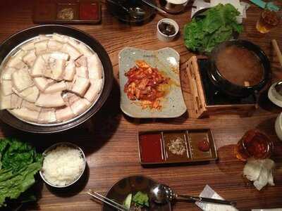 韓茶カフェ 流れる千年