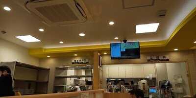 松屋 新大阪東口店