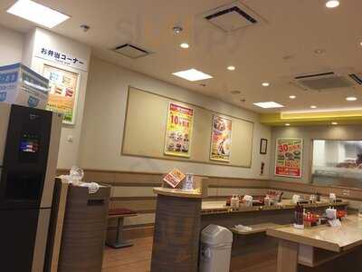 松屋 新大阪東口店