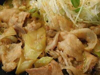 伝説のすた丼屋 河原町三条店