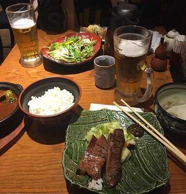 牛たん伊之助 ザ・キューブ京都