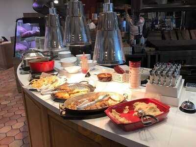 ゴッチーズビーフ 淀屋橋 Odona店