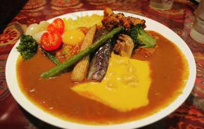 カレー&バー ニコヨン（240）