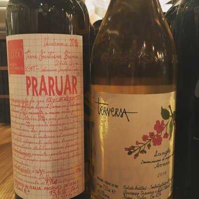 Italian Stand Giglio