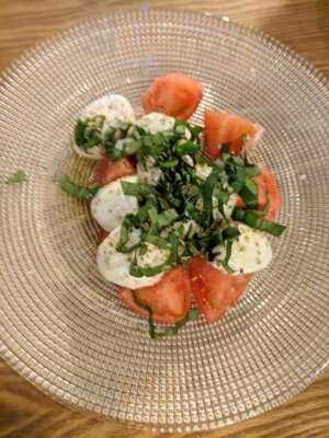 Italian Stand Giglio