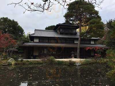 白沙村荘 主家客間 瑞米山