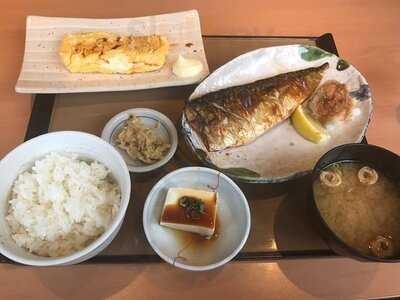 ごはん処やよい軒 本町通り店