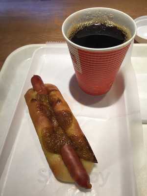 フレッズカフェ 十三店