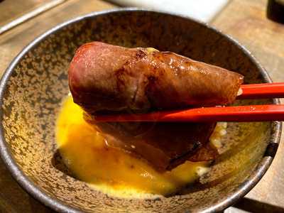 梅田東通り 肉寿司