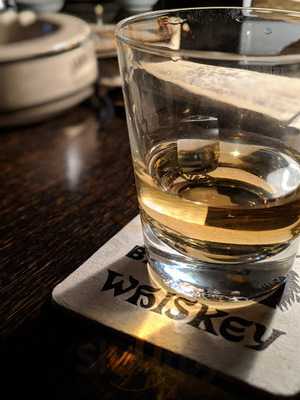 Bar Whiskey