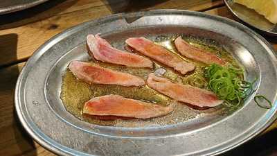 昭和大衆ホルモン 十三店 