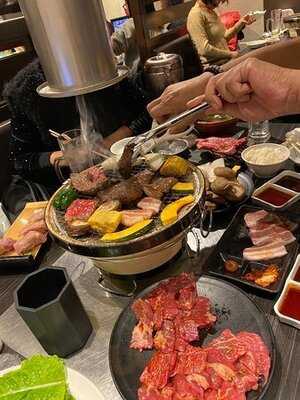 焼肉ダイニング 王道 Premium なんば店