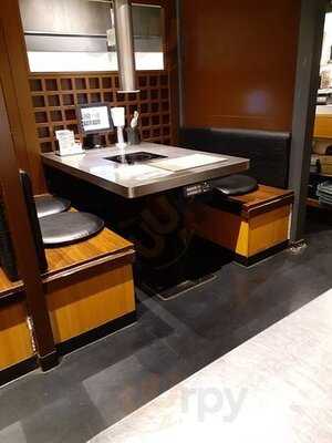 焼肉ダイニング 王道 Premium なんば店