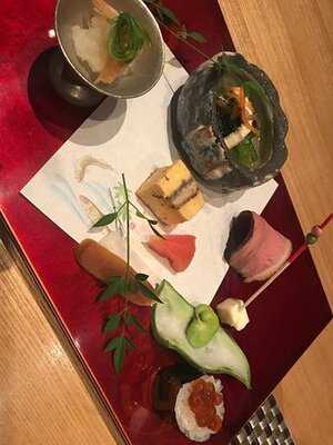 しゃにむに 心斎橋本店