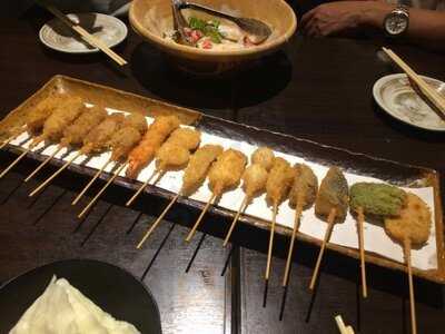 味わいの路 大よし 本店