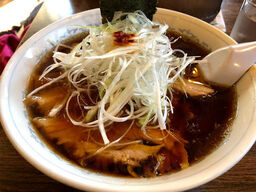 らーめんの村