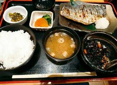 博多漁家 磯貝 大阪梅田店