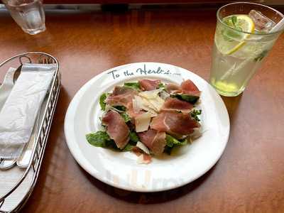 トゥ・ザ・ハーブズ なんばパークス店