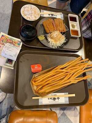 京都勝牛 イオンモール大阪ドームシティ