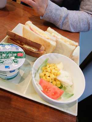 カフェ ド クリエ 大阪医療センター