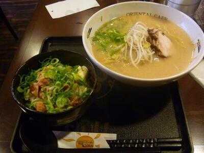 オリエンタルカフェ 肥後橋店