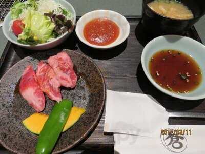 肉処 倉 なんばパークス店