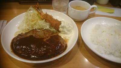 洋食屋とんはる 梅田店