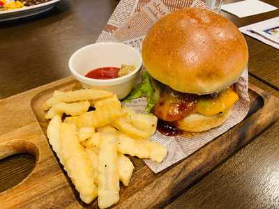 肉が旨いカフェ Nick Stock 本町通店