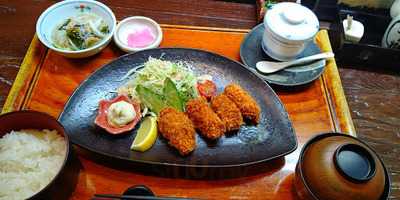 割烹居酒屋 華綺久