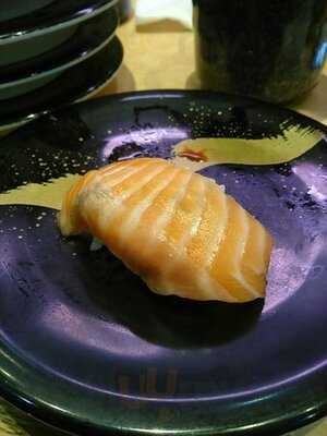 回転すし 日本一 千日前店