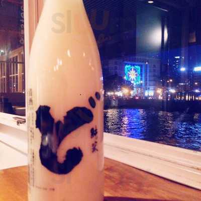 日本酒酒場キャンプ