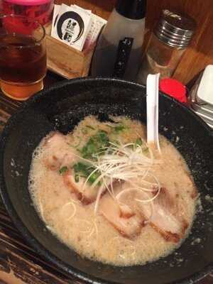 大牟田とんこつ屋 龍鳳 大蛇山支店