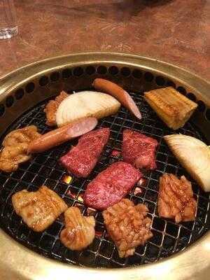 アジヨシ 千日前店