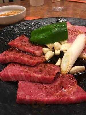 アジヨシ 千日前店