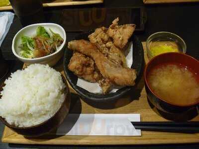 ジョニーのからあげ 靭公園店