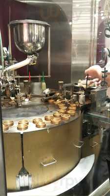 大丸饅頭 大丸梅田店