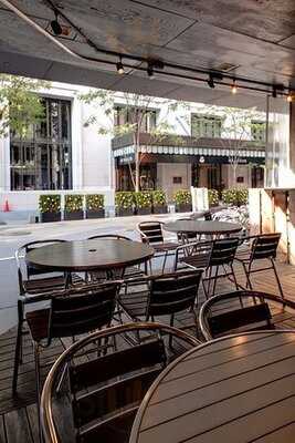 ロジック 本町店