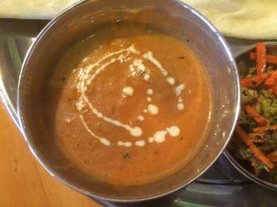 ゴルカ バザール