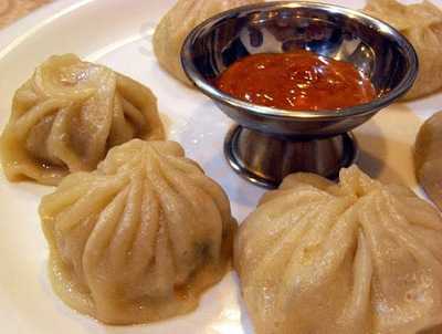 ゴルカ バザール