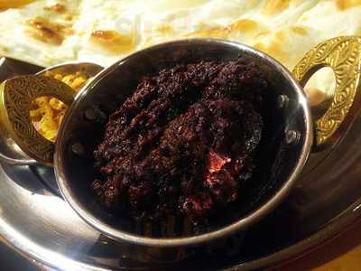 ゴルカ バザール