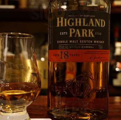 バー リー アイラ