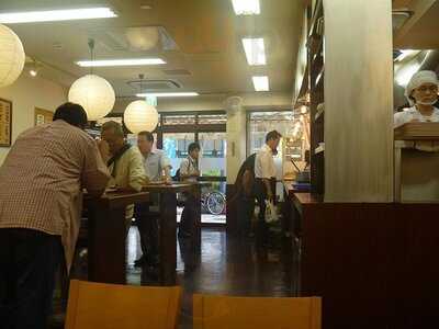 つるまる饂飩 南森町店