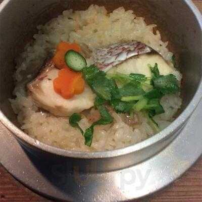 芦屋銀しゃりや 阪急三番街店