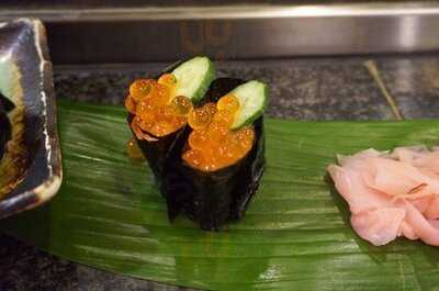 丸まん寿司 曽根崎店