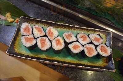 丸まん寿司 曽根崎店