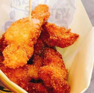 金のとりから アメリカ村店