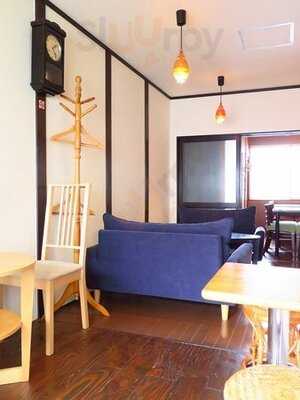 べーかりーかふぇ 伊勢屋