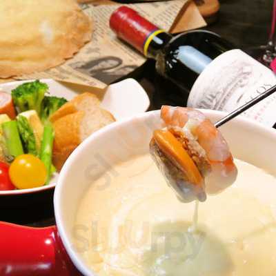 カフェ＆バーこもれびii